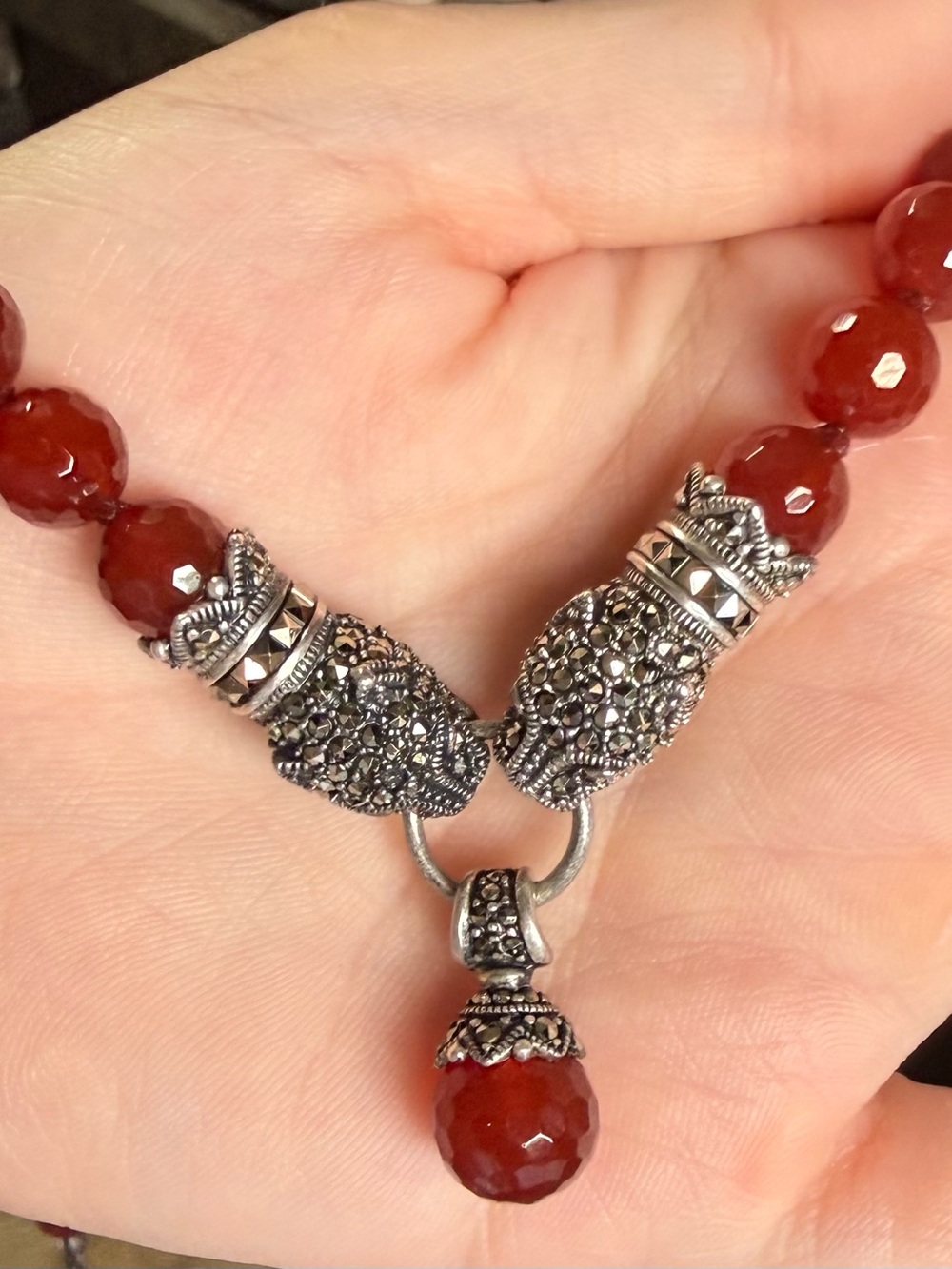 Carnelian and silver Jaguar beaded necklace and earring set